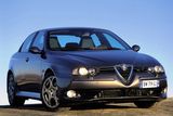 1998: V té době bylo na trhu jen málo tak hezkých aut jako Alfa Romeo 156.