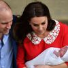 William, Kate a nově narozený chlapec
