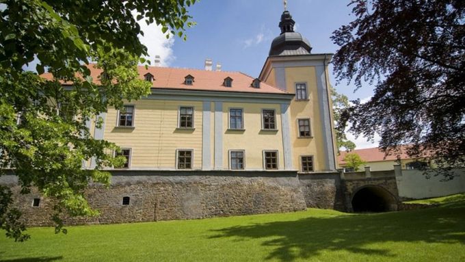 Na rekonstrukci zámku dala Praha 250 milionů korun