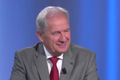 Zmrazení platů v justici před Ústavním soudem neobstálo, stát je doplatí zpětně