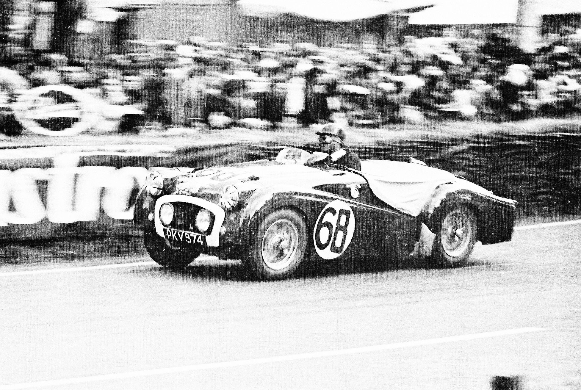 Tovární Triumph TR2 na trati 24 hodin Le Mans 1955.