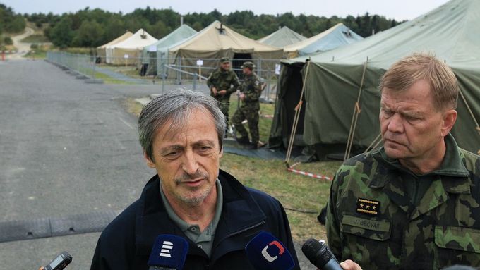 Ministr obrany Martin Stropnický již dříve uvedl, že pilot nepatřil mezi nováčky.