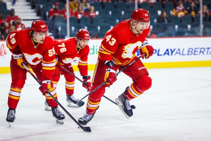 Adam Klapka v přípravném utkání za Calgary