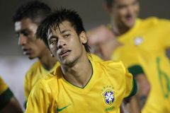 VIDEO Neymarovo selhání. Penaltu napálil až do nebe