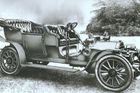 Lancia vznikla na konci roku 1906, první auto přišlo v roce 1907 a dostalo jméno Alfa 12 HP.