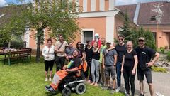 Společnost Digismoothie v Domove Sv. Anezky na dobrovolnickém dni.