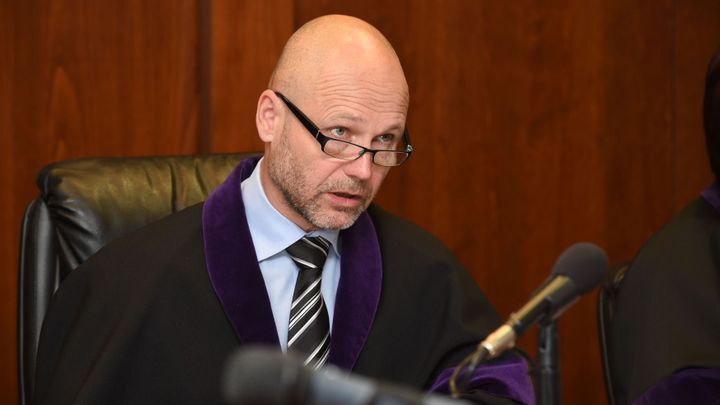 Kdo je nový předseda Nejvyššího soudu Angyalossy? Řešil vraždy, Wolfa i Krejčíře