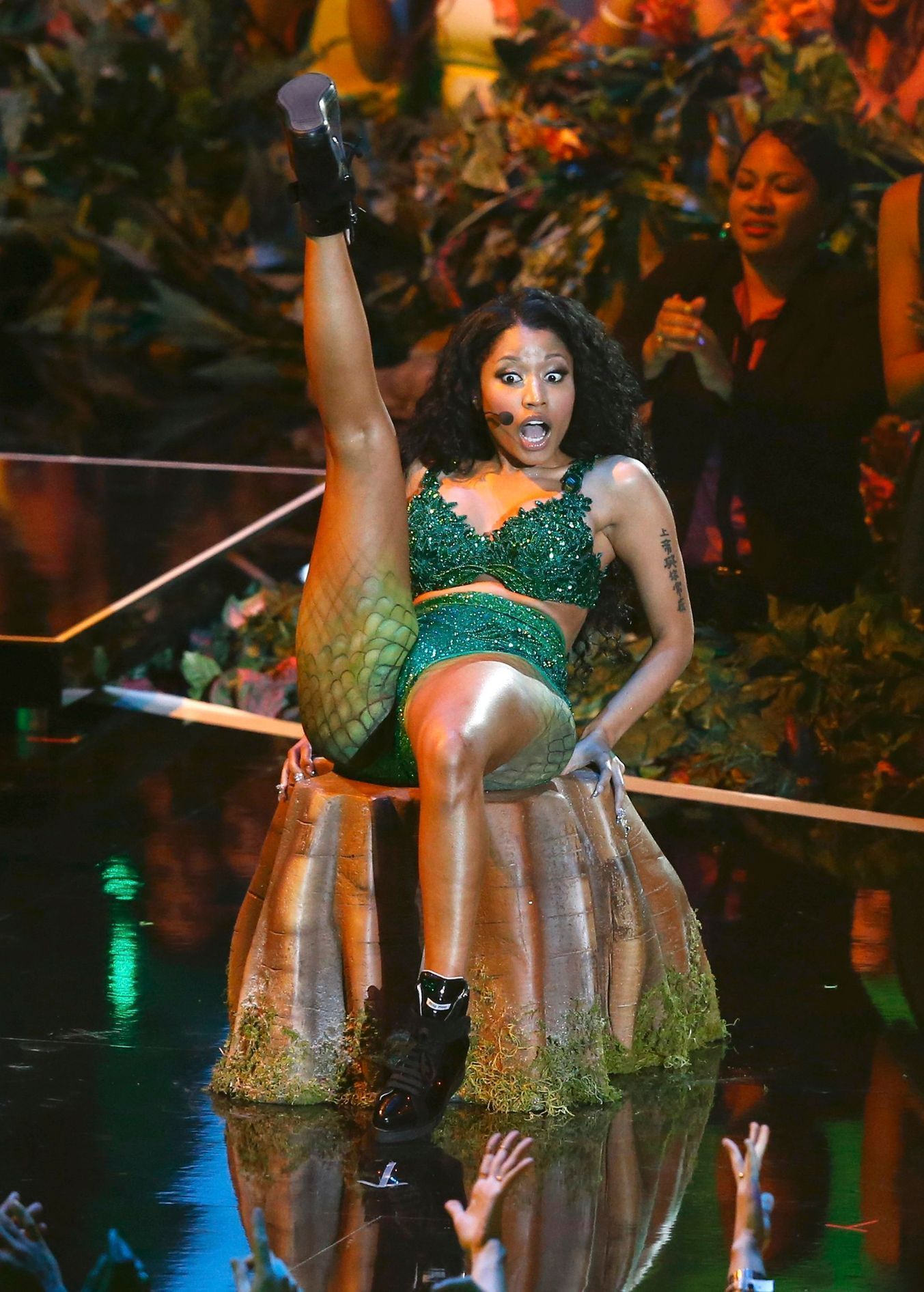 Nicki Minaj performs &quot;Anaconda&quot; during the 2014 MTV Video Music Awards in Inglewood