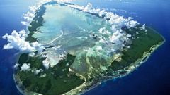 Vždycky si zpátky vezu kousek viny, možná zbytečně prozrazujeme místa, která by možná měla zůstat nedotčená, říká cestovatel a režisér Steve Lichtag. Ostrov Aldabra je prý unikátní.