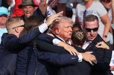 Tajemný vzkaz 8647 od exšéfa FBI. "Vyzývá k vraždě Donalda Trumpa," zní v USA