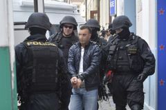 Šéf policie poprvé o zásahu v mešitě: Čekám, co se zjistí