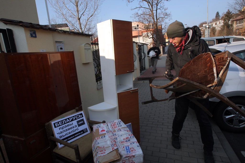 Protest před Běloruskou ambasádou.