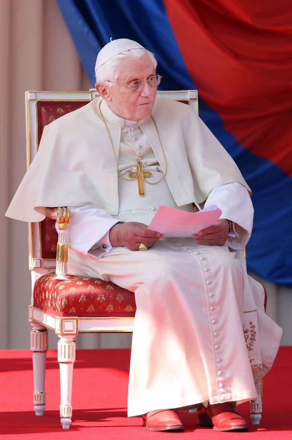 Papež v Praze II