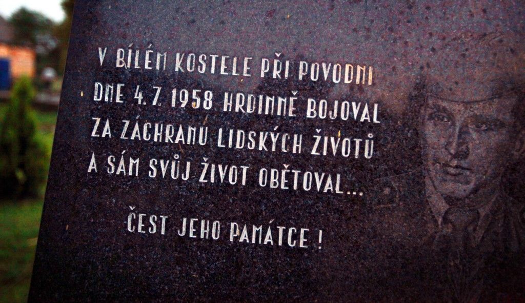 Povodně - Hřensko a Bílý kostel