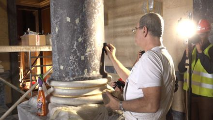 Rekonstrukce Národního muzea se blíží k závěru. Restaurátoři i malíři už dokončují svou práci