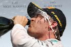 V závodě plném bouraček vyhrál Rosberg, Hamilton ve Spa minimalizoval ztráty