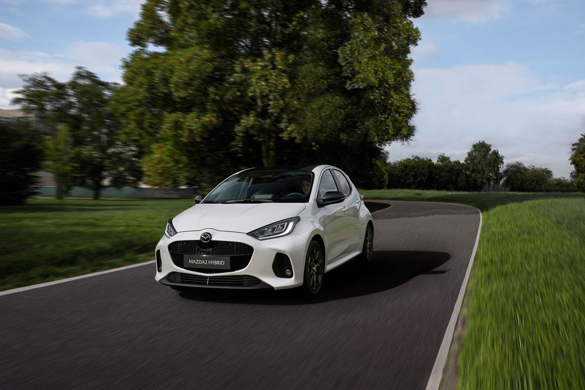 Mazda 2 Hybrid