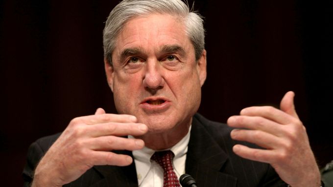 Zvláštní vyšetřovatel a autor zprávy Robert Mueller.