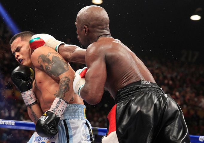 Floyd Mayweather vs. Marcos Rene Maidana