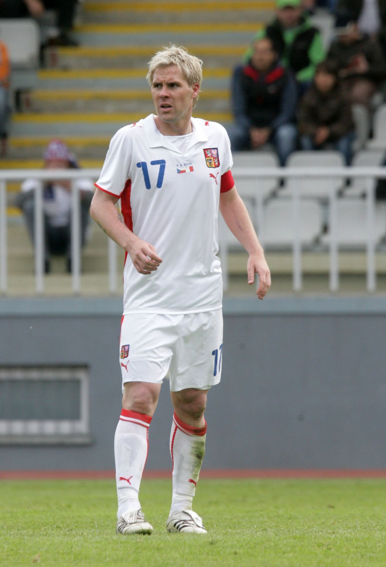 Český fotbalista Tomáš Hübschman v přátelském utkání s Maltou v roce 2009.