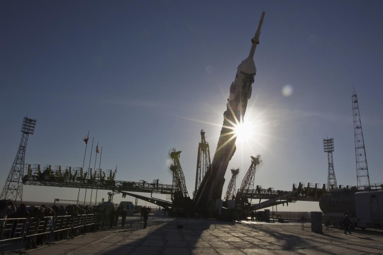 Fotogalerie: Tak se kosmodrom Bajkonur připravuje na start rakety Sojuz TMA-08M