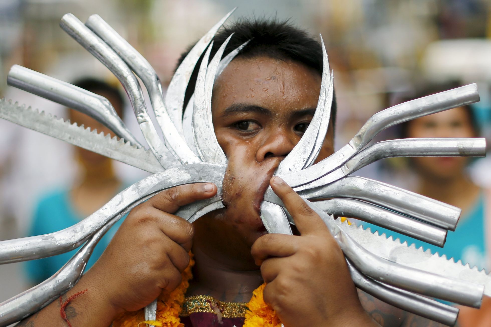 Probodané tváře na thajském festivalu vegetariánů