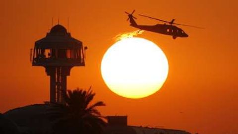 Islamisté zaútočili na americké helikoptéry Black Hawk