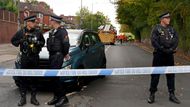 Při útoku během bohoslužby při oslavě židovského svátku Jom Kipur v synagoze hebrejského sboru Heaton Park na severu města byli zabiti dva členové židovské komunity a čtyři další utrpěli vážná zranění.
