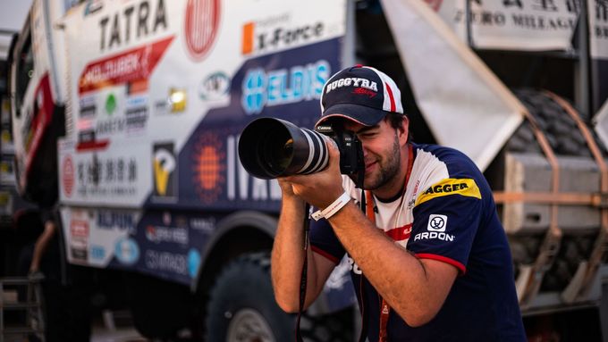 Na Rallye Dakar je možné podívat se z řady různých úhlů.