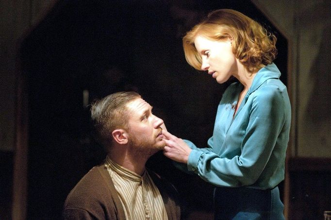 Jessica Chastain a Tom Hardy