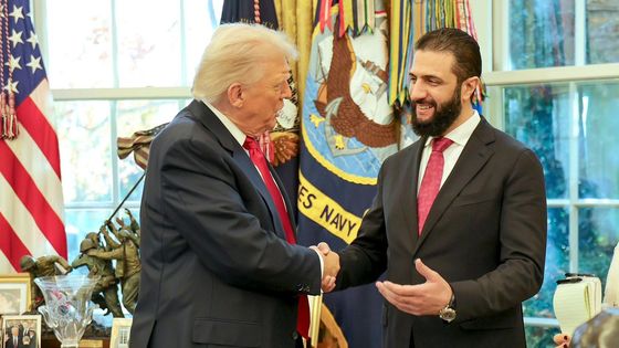 Exterorista v Bílém domě. Trump vítá muže, kterého Amerika kdysi chtěla mrtvého