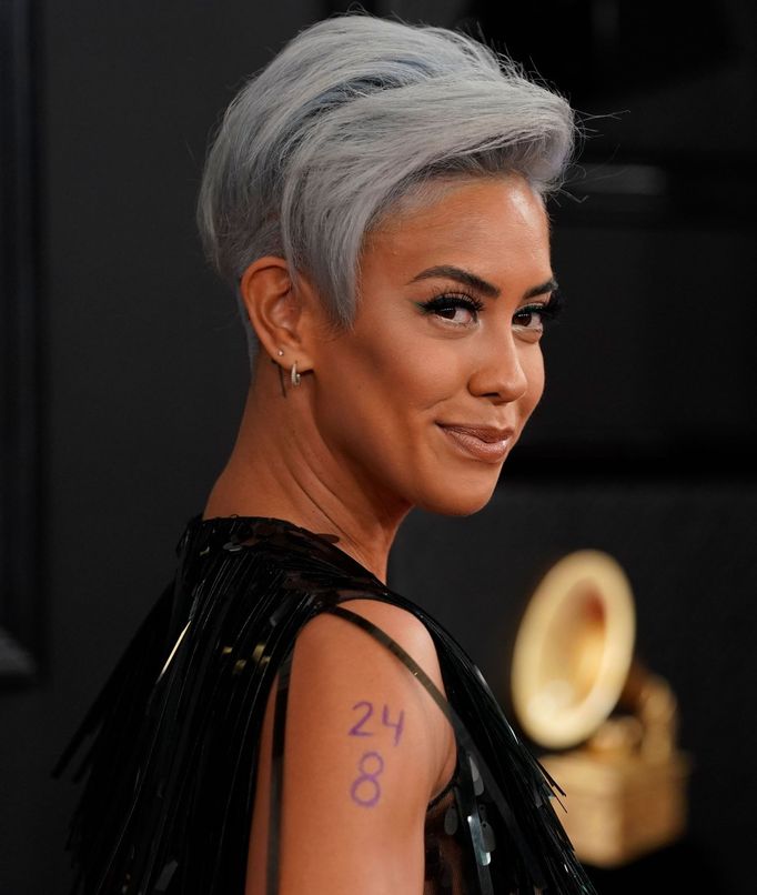 62nd Grammy Awards – Arrivals – Los Angeles, California, U.S., January 26, 2020 – Sibley Scoles has 24/8 on her arm in honor of the passing of professional basketball pla