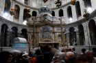 Jeruzalémské církve uzavřely chrám Božího hrobu, protestují tím proti chystaným změnám