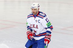 Petrohrad v KHL napravil domácí zaváhání, rozhodl Kovalčuk