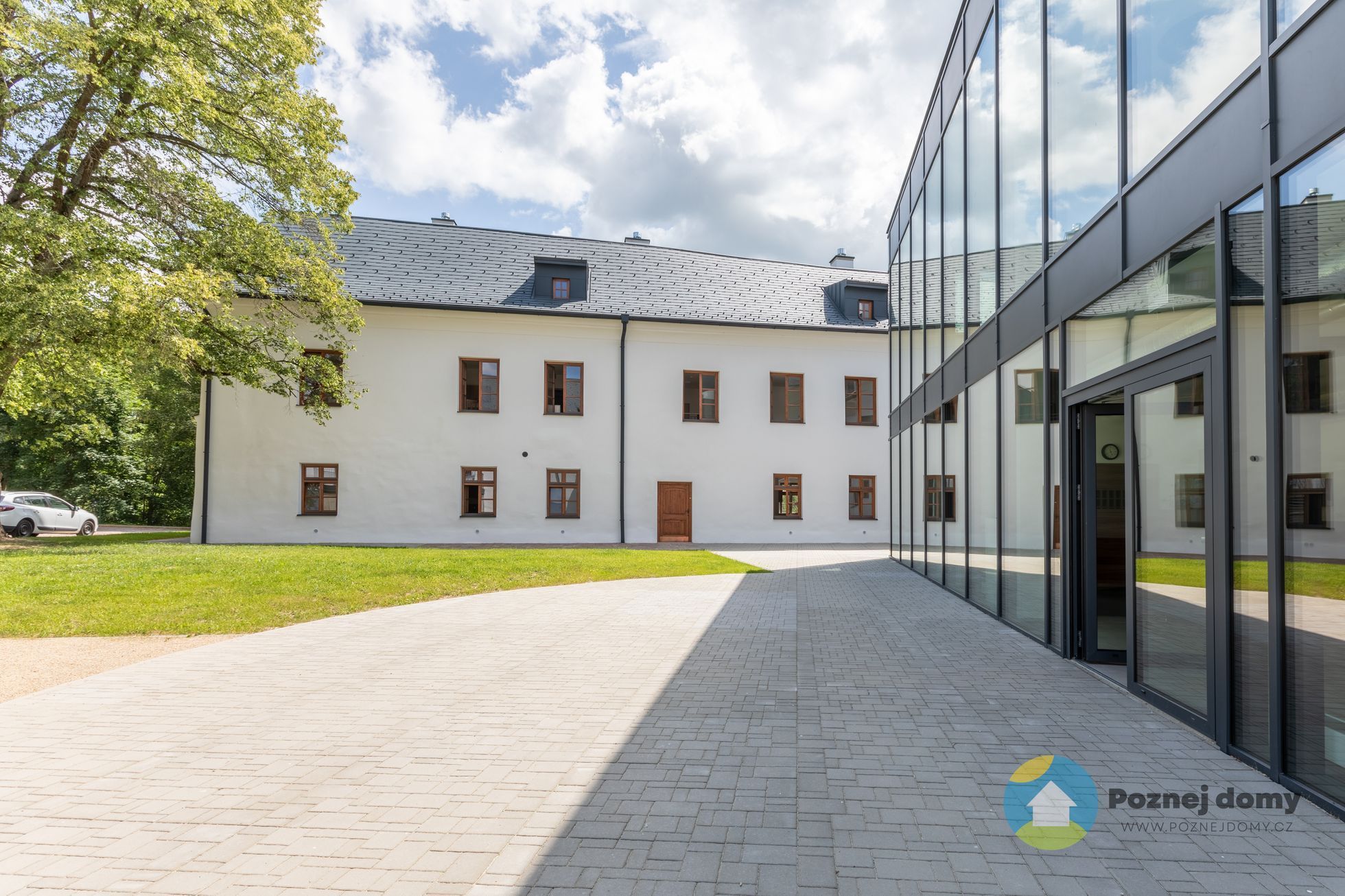 Zámek Nová Včelnice