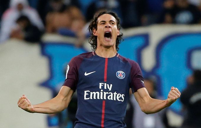 Edinson Cavani slaví vyrovnávací trefu