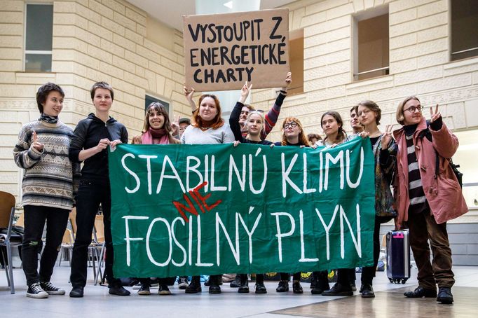 Studenti stávkují na brněnské Fakultě sociálních studií.