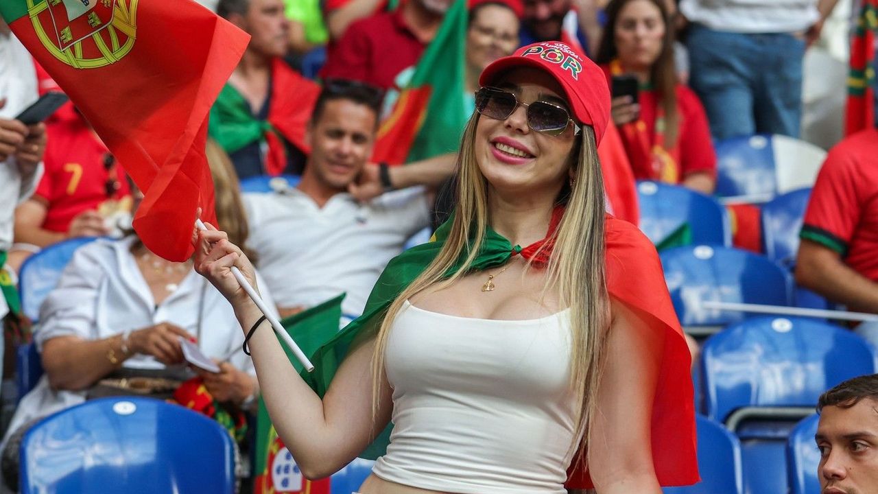 Svůdné Portugalky i ustarané pohledy německých fanynek. Ženy pohltilo fotbalové Euro