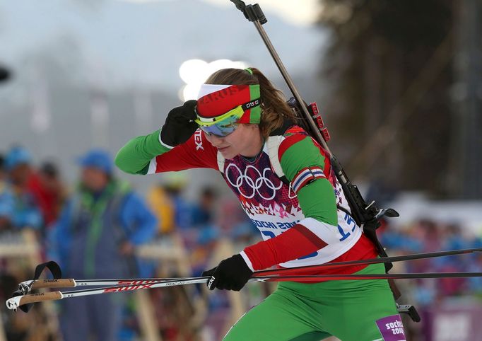 Soči 2014, biatlon, 15 km Ž: Darja Domračevová, Bělorusko