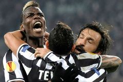 Juventus ukončil neporazitelnost Trabzonsporu a míří dál