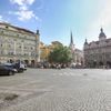 Malostranské náměstí v Praze před a po zrušení parkoviště