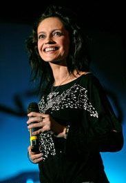 Večera se zúčastnila svým vystoupením Lucie Bílá