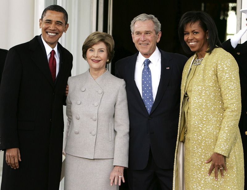 Barack, Laura, George a Michelle