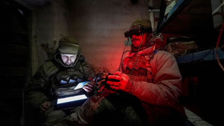 "Tohle bych nečekal." Přelomová zbraň ničí ruské tanky, expert popsal, jak funguje