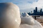 Zamrzlé pobřeží Chicaga