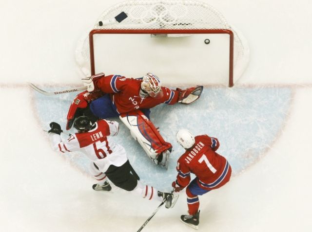 Rozhodující branka zápasu Švýcarsko - Německo