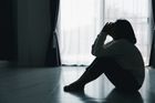 Když dítě má dítě. Psychiatrička promluvila o traumatu mladého mateřství