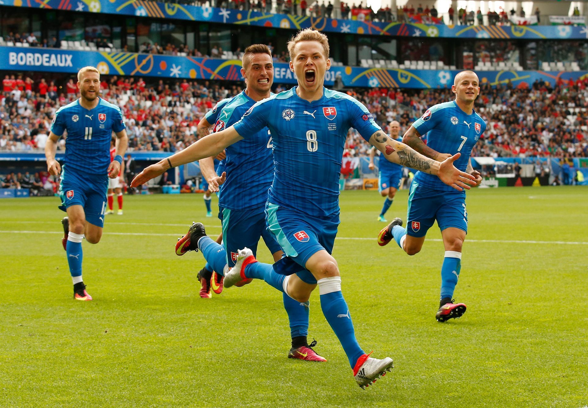 Euro 2016, Slovensko-Wales: Ondrej Duda (8) slaví gól na 1:1