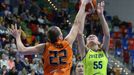 EL basketbal: ZVVZ USK Praha - Schio: Anete Steinberga