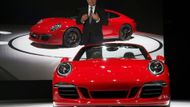 Značka Porsche přivezla do Los Angeles například nejrychlejší silniční provedení ikonického modelu 911. Carrera GTS dociluje maximální rychlosti 306 kilometrů za hodinu.